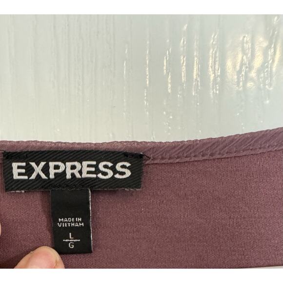 Express- Beautiful Ruffle Sleeve Blouse – Mauve/Plum, Size Women’s Large - Picture 5 of 8